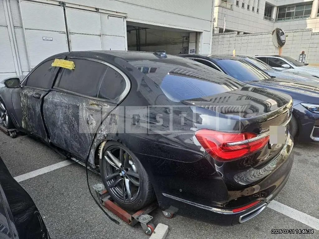 Photo 2 of 14: 2016 BMW 730Ld xDrive — Korean insurance auction