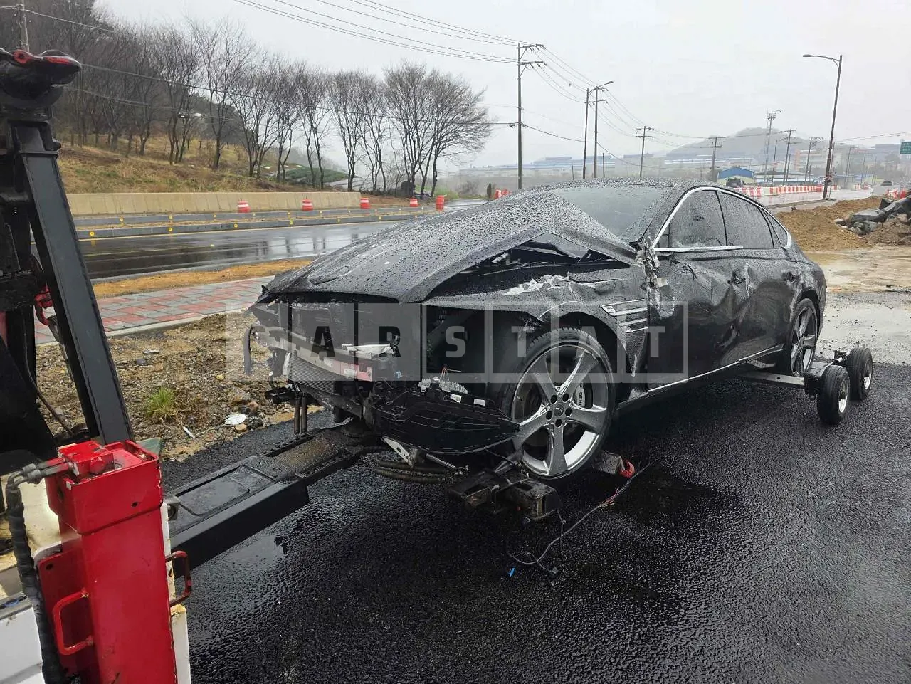 Photo 2 of 10: 2021 Genesis G80, VIN KMTGB41CDNU098758 — Korean insurance auction