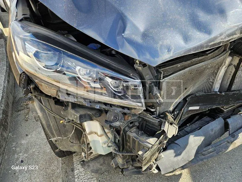 Photo 2 of 17: 2017 Kia Sorento 4WD — Korean insurance auction