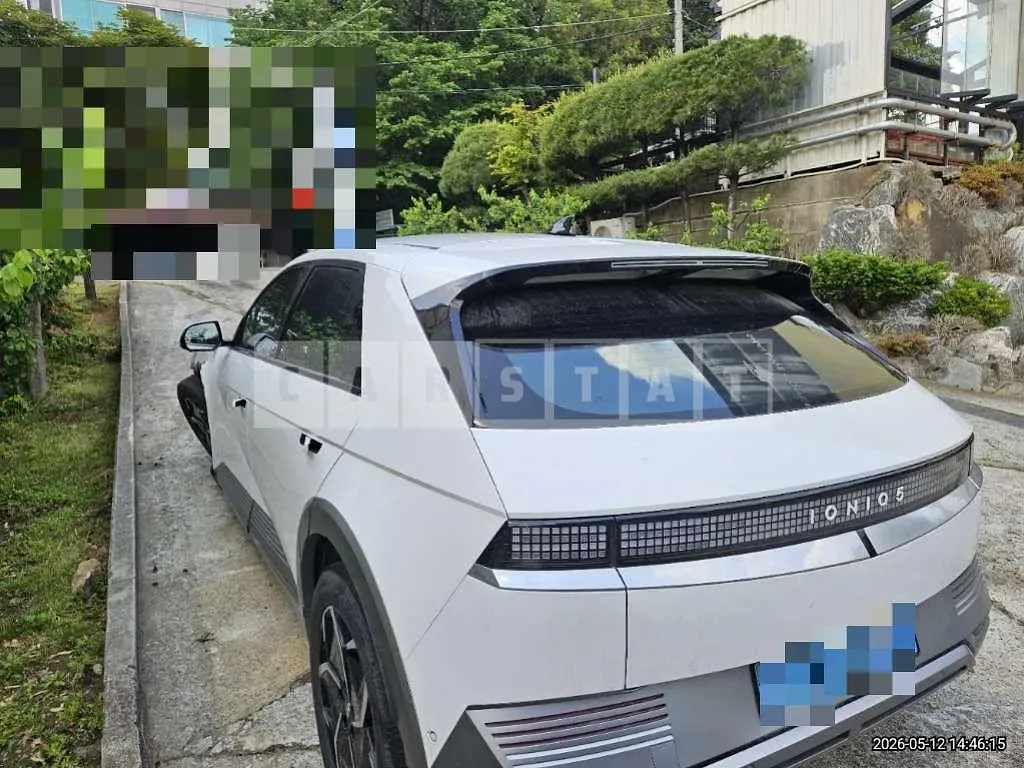 Photo 2 of 18: 2021 Hyundai IONIQ 5 Long Range Electric Car — Korean insurance auction