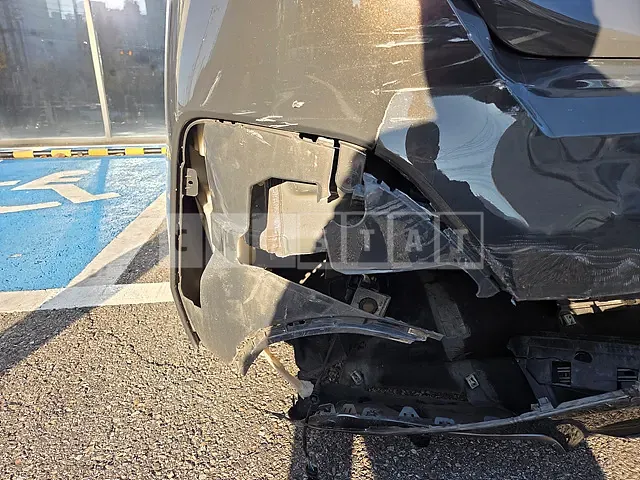 Photo 2 of 55: 2024 BMW i4 M50 — Korean insurance auction