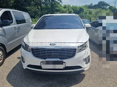 Photo 1 of 17: 2014 Kia Carnival, VIN KNHMF37ABFS001776 — Korean insurance auction