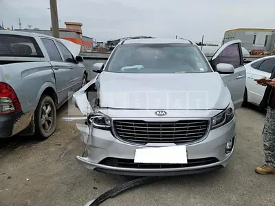 Photo 1 of 35: 2015 Kia Carnival, VIN KNHMF37ABFS076581 — Korean insurance auction