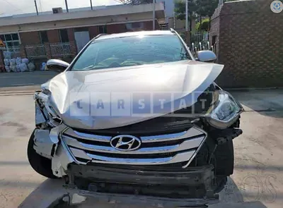Photo 1 of 9: 2015 Hyundai Santa Fe, VIN KMHSW81UDFU362435 — Korean insurance auction