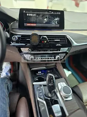 Photo 2 of 9: 2020 BMW 520d xDrive M Sport Package — Korean insurance auction