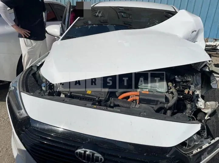 Photo 2 of 9: 2016 Hyundai IONIQ — Korean insurance auction