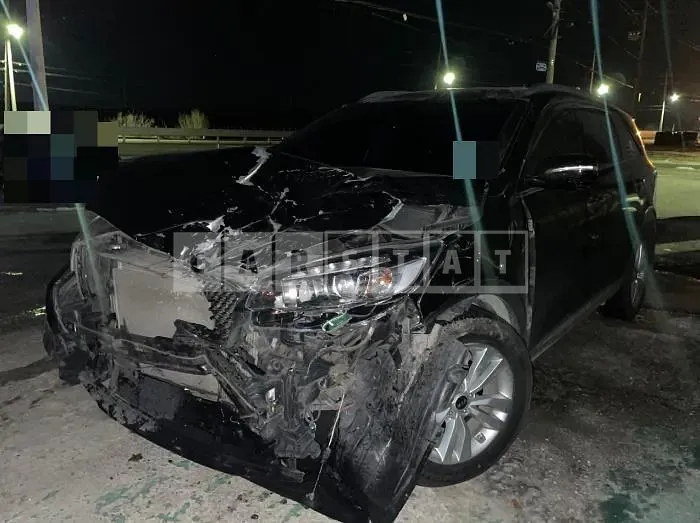 Photo 2 of 10: 2017 Kia Sorento, VIN KNAPS81ABHA317948 — Korean insurance auction