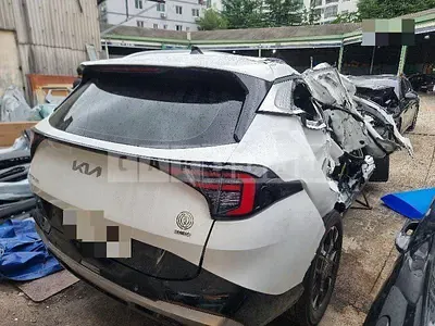 Photo 1 of 20: 2025 Kia Sportage — Korean insurance auction