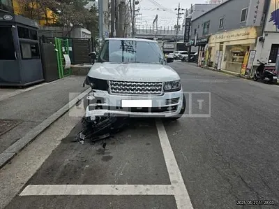 Photo 1 of 27: 2016 Land Rover Range Rover 5.0SC — Korean insurance auction