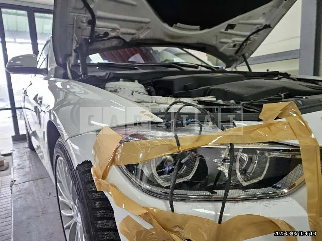 Photo 2 of 18: 2016 BMW 320i — Korean insurance auction
