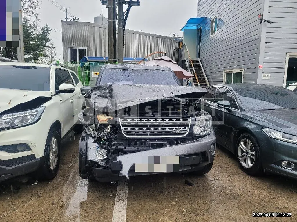 Photo 2 of 21: 2015 Land Rover Discovery 4 3.0d — Korean insurance auction