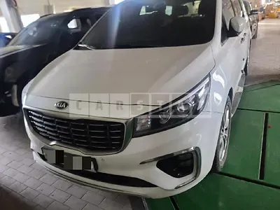 Photo 1 of 14: 2018 Kia Carnival Limousine, VIN KNAME811BKS456641 — Korean insurance auction