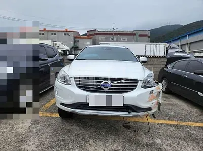 Photo 1 of 22: 2017 Volvo XC60D5 — Korean insurance auction