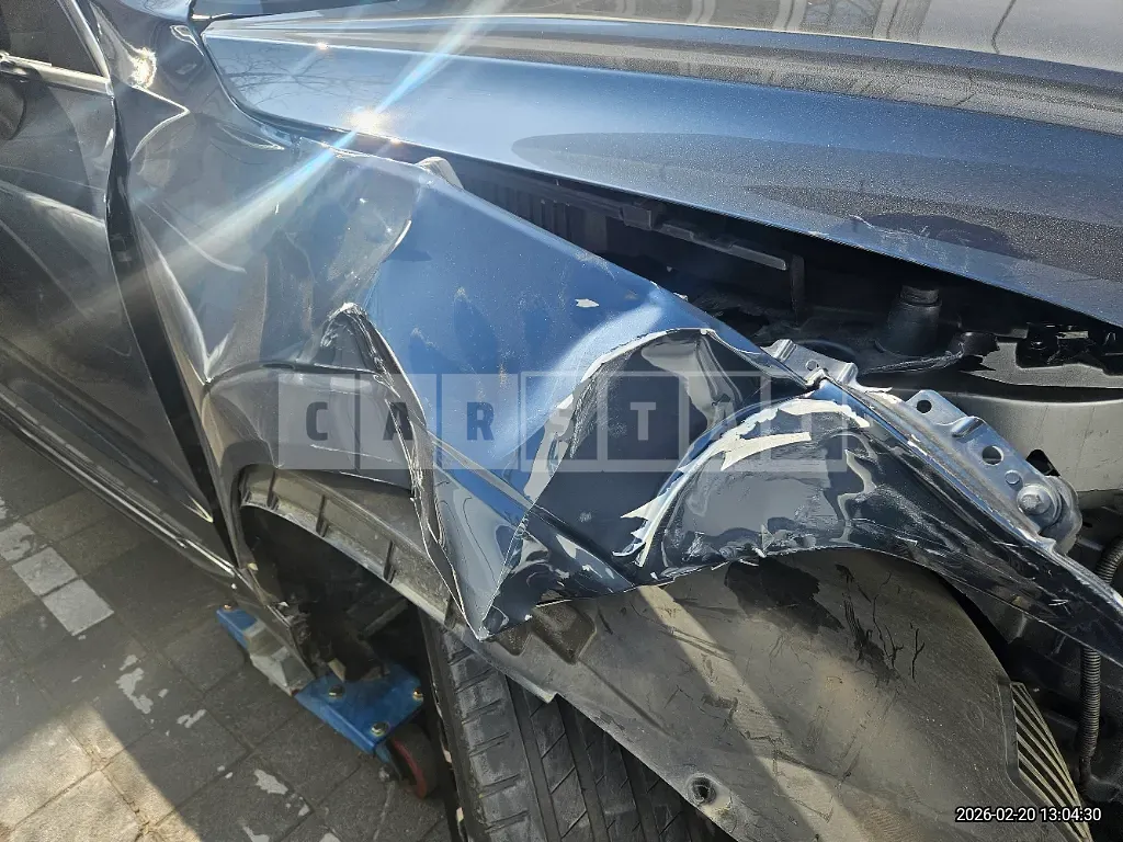 Photo 2 of 39: 2023 Volvo XC60B5 AWD — Korean insurance auction