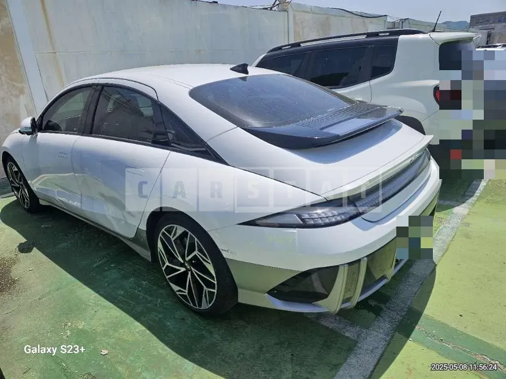 Photo 3 of 3: 2022 Hyundai (parts) IONIQ 6 Wheel — Korean insurance auction