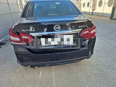 Photo 1 of 13: 2018 Nissan Altima 2.5 — Korean insurance auction