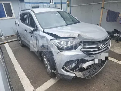Photo 1 of 14: 2016 Hyundai Santa Fe DM 4WD, VIN KMHSW81XDGU660144 — Korean insurance auction