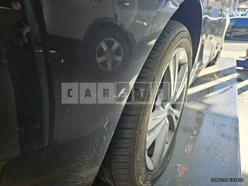 Photo 2 of 17: 2016 BMW Active Tourer — Korean insurance auction