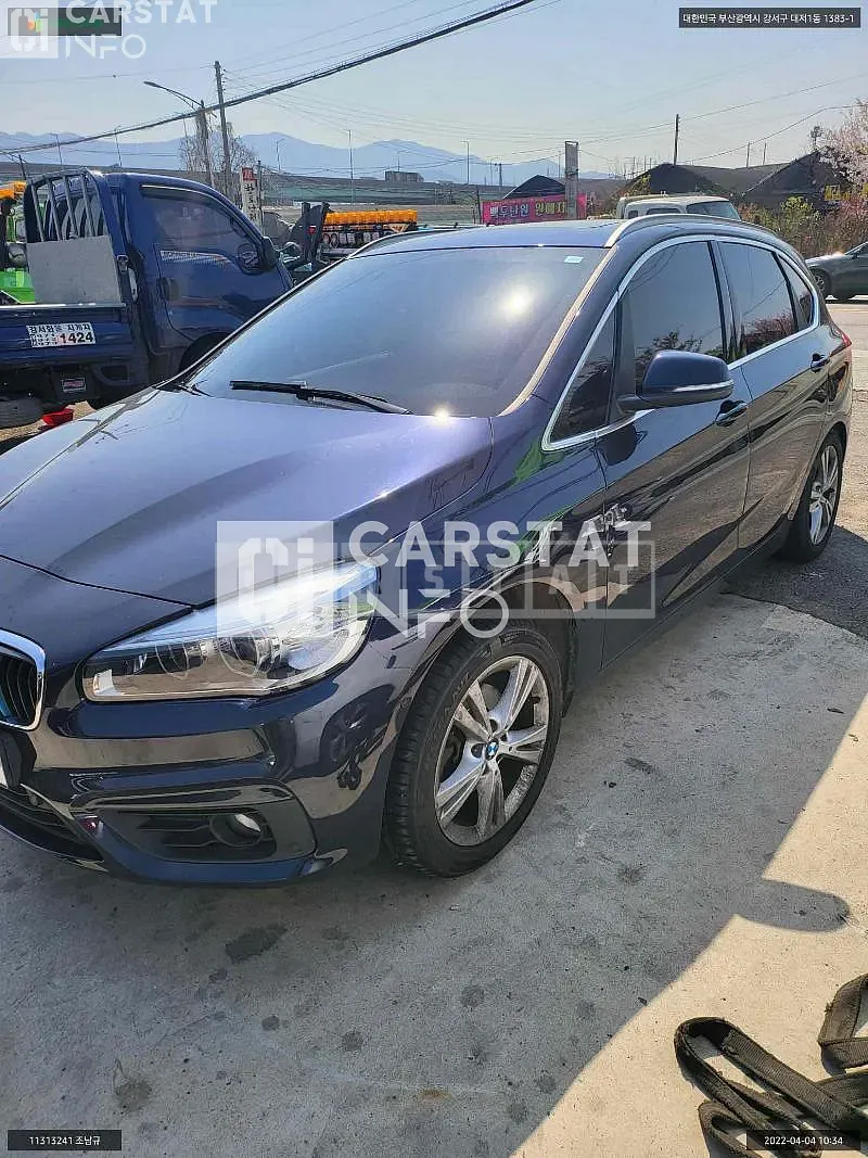 Photo 2 of 9: 2017 BMW Active Tourer, VIN WBA2C1109HV900234 — Korean insurance auction