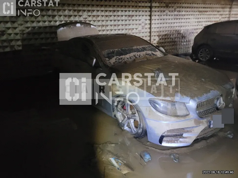 Photo 3 of 3: 2016 Mercedes-Benz Subsequent E220 d — Korean insurance auction