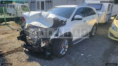 Photo 1 of 14: 2016 Kia Sorento /Sorrento, VIN KNAPK81BBHA278009 — Korean insurance auction
