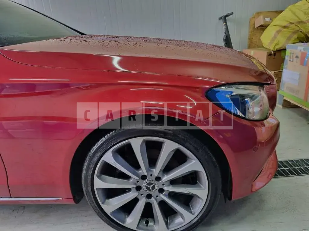 Photo 2 of 9: 2018 Mercedes-Benz C200, VIN WDDWF4CB1JF731358 — Korean insurance auction