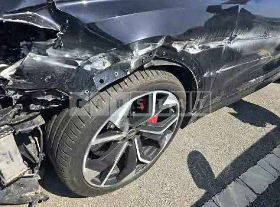 Photo 2 of 21: 2021 Audi Rs Q8 — Korean insurance auction
