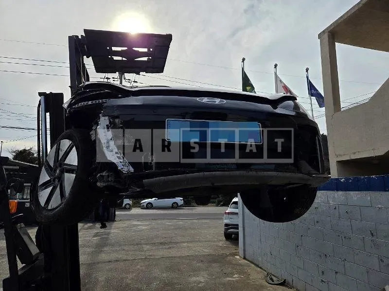 Photo 2 of 29: 2022 Hyundai IONIQ 6, VIN KMHM241CPPA012917 — Korean insurance auction