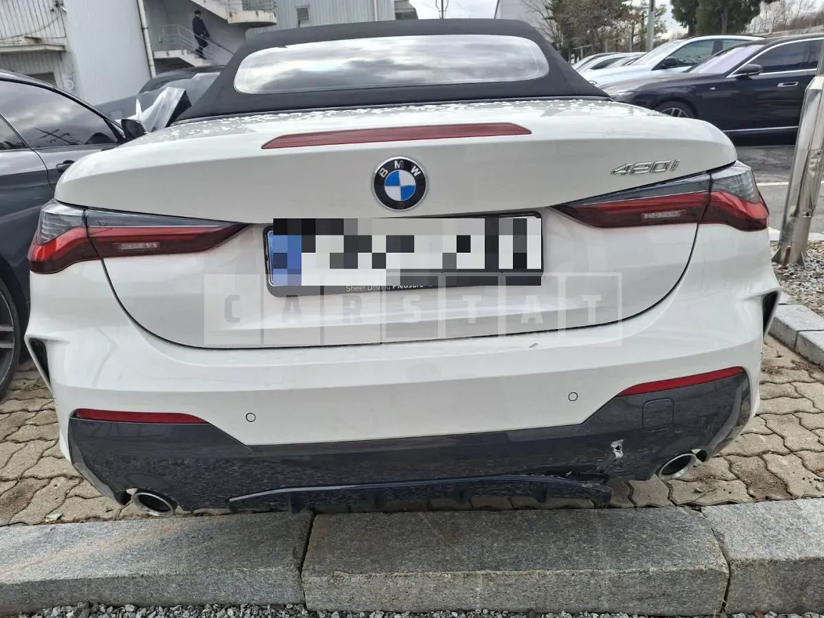 Photo 2 of 16: 2024 BMW 420i Convertible, VIN WBA71AT05RCR60758 — Korean insurance auction