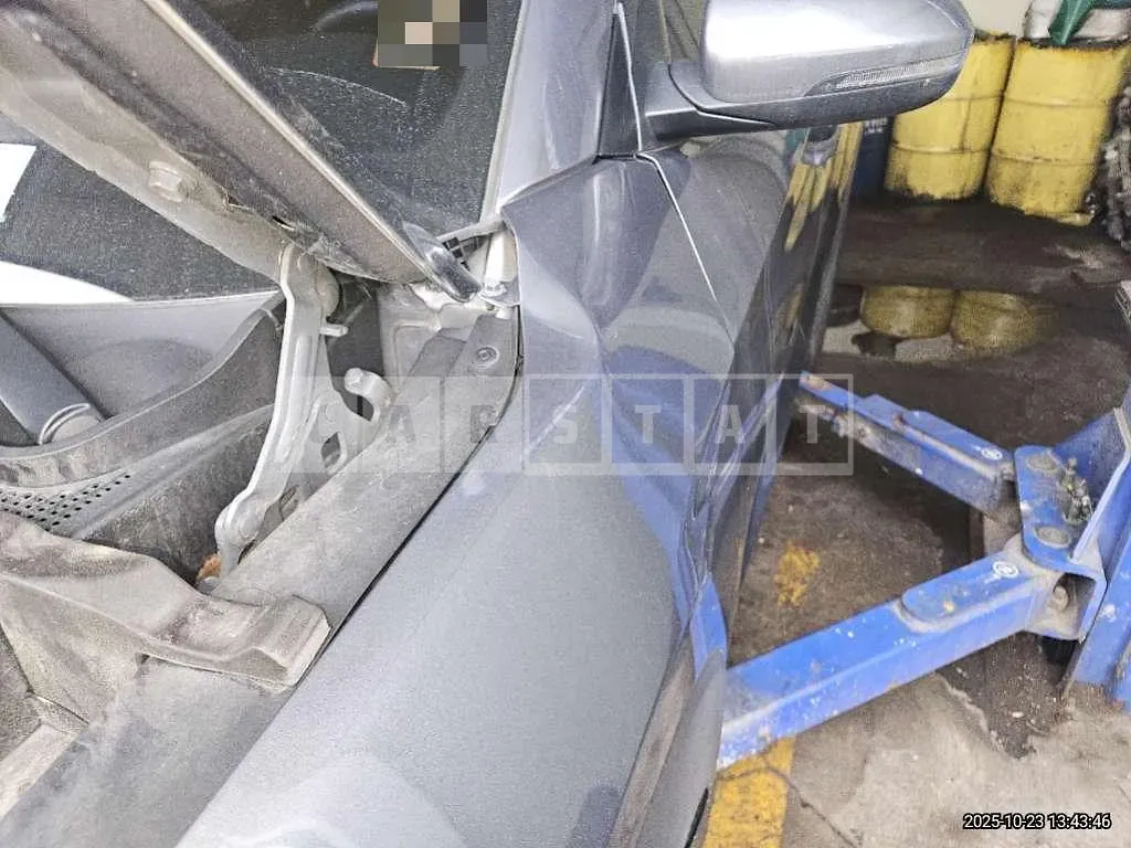 Photo 2 of 15: 2019 Hyundai Tucson TL — Korean insurance auction