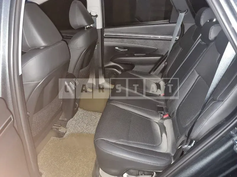 Photo 2 of 18: 2020 Hyundai Tucson Hybrid — Korean insurance auction