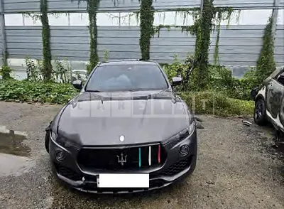 Photo 1 of 21: 2017 Maserati Levante — Korean insurance auction