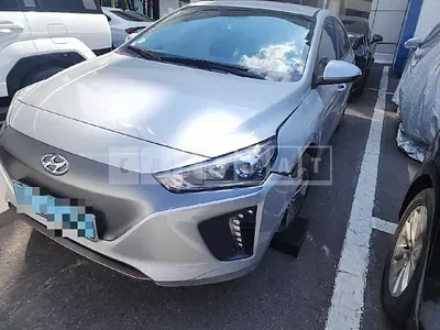 Photo 1 of 34: 2017 Hyundai IONIQ Electric — Korean insurance auction