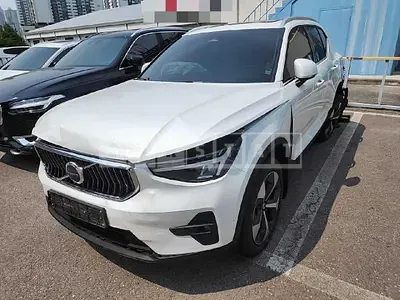 Photo 1 of 9: 2023 Volvo XC40B4 AWD, VIN YV1XZK921P2030203 — Korean insurance auction