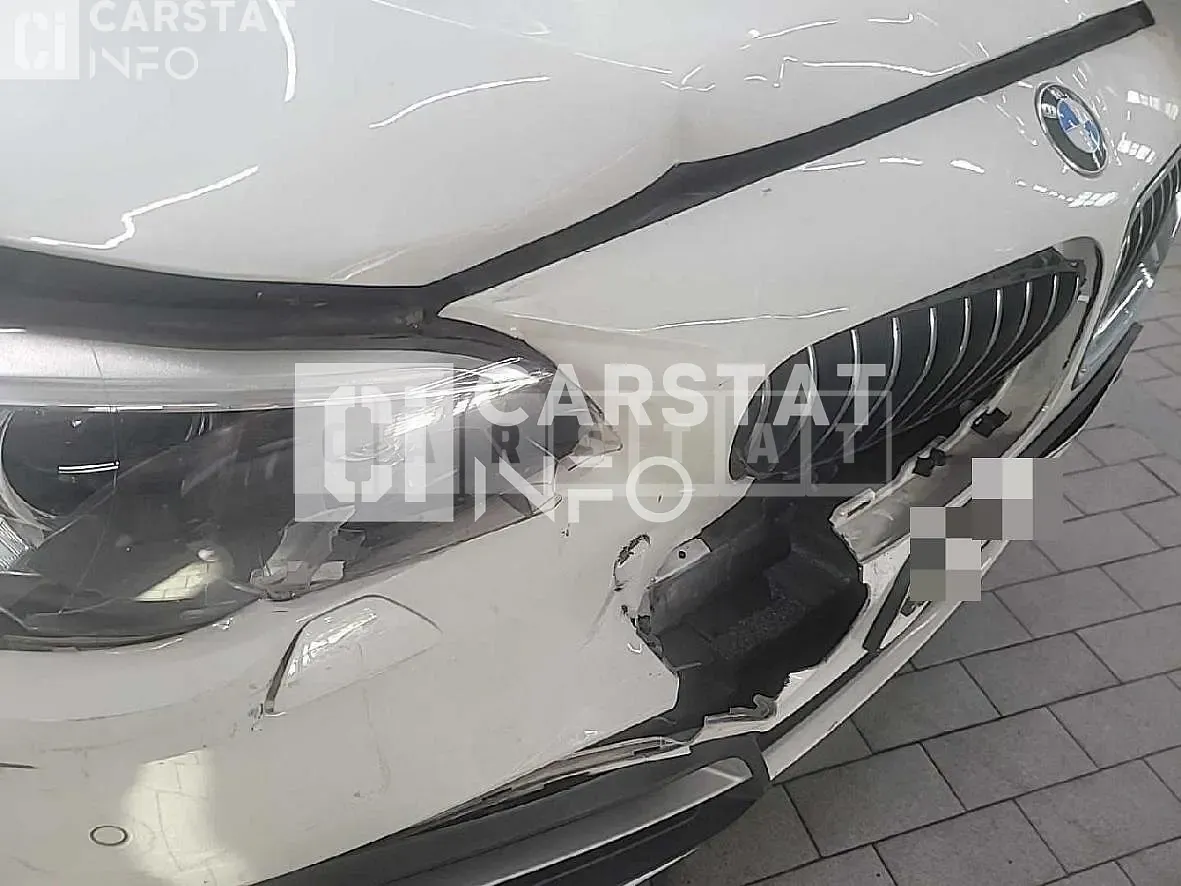 Photo 2 of 13: 2015 BMW 520d — Korean insurance auction