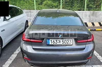 Photo 1 of 25: 2021 BMW 320i, VIN WBA5X5101MFK60226 — Korean insurance auction