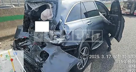 Photo 2 of 9: 2019 Mercedes-Benz GLC350 e 4Matic — Korean insurance auction
