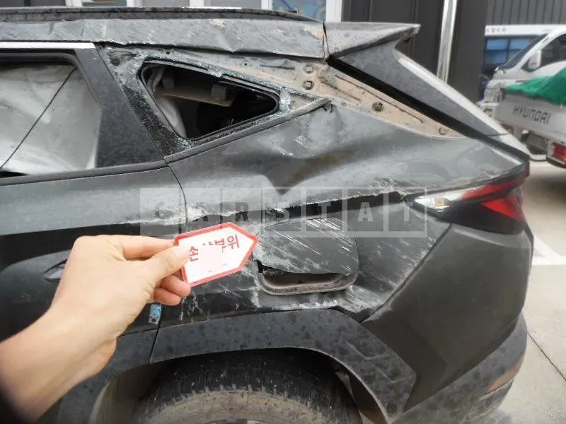 Photo 2 of 29: 2022 Hyundai Tucson — Korean insurance auction