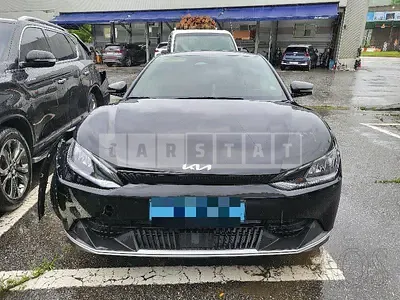 Photo 1 of 30: 2022 Kia EV6 — Korean insurance auction