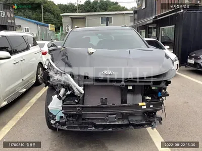 Photo 1 of 29: 2020 Kia Carnival, VIN KNANB81BBMS010692 — Korean insurance auction
