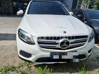Photo 1 of 33: 2018 Mercedes-Benz GLC350 e 4Matic, VIN WDC0G5EB3KF549446 — Korean insurance auction