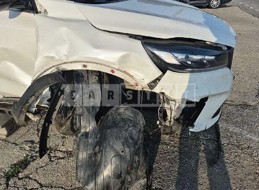 Photo 2 of 15: 2018 Kia Sorento — Korean insurance auction