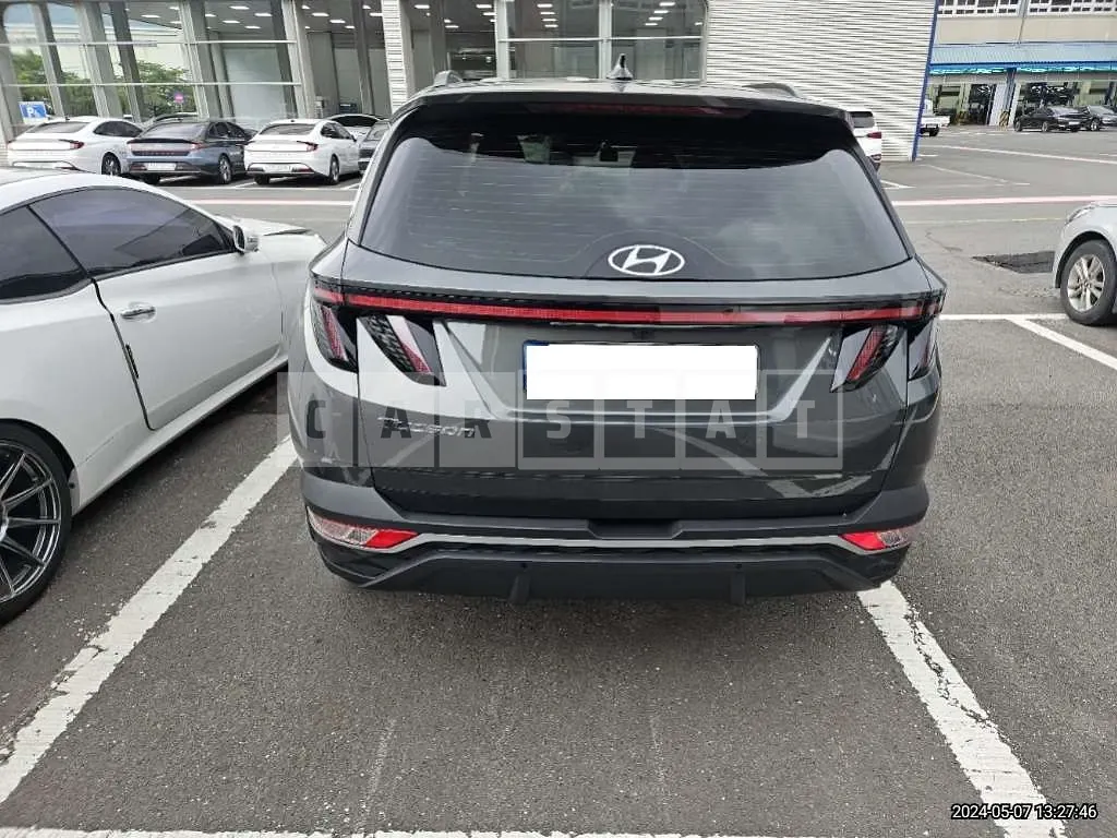 Photo 2 of 27: 2022 Hyundai Tucson — Korean insurance auction
