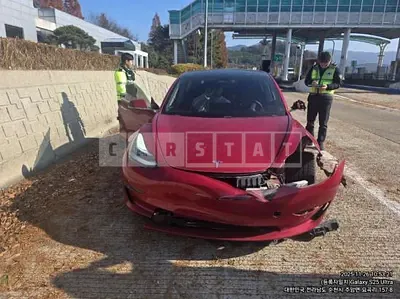 Photo 1 of 18: 2020 Tesla Model 3 Performance — Korean insurance auction