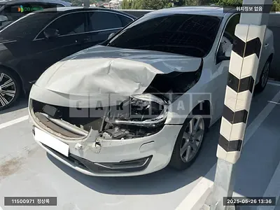 Photo 1 of 12: 2018 Volvo S60D3, VIN YV1FS79B0J2463751 — Korean insurance auction
