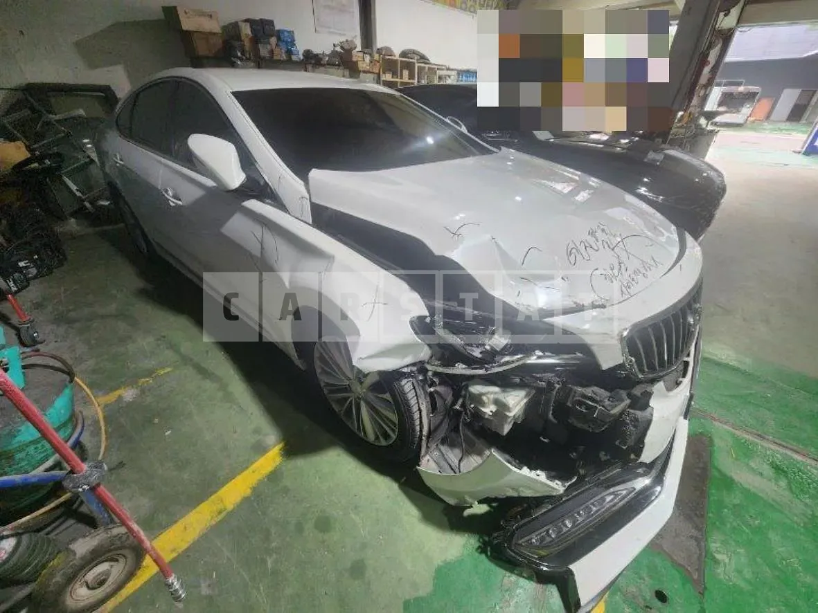 Photo 2 of 11: 2015 Hyundai Aslan — Korean insurance auction