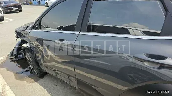 Photo 2 of 22: 2023 Hyundai Kona — Korean insurance auction