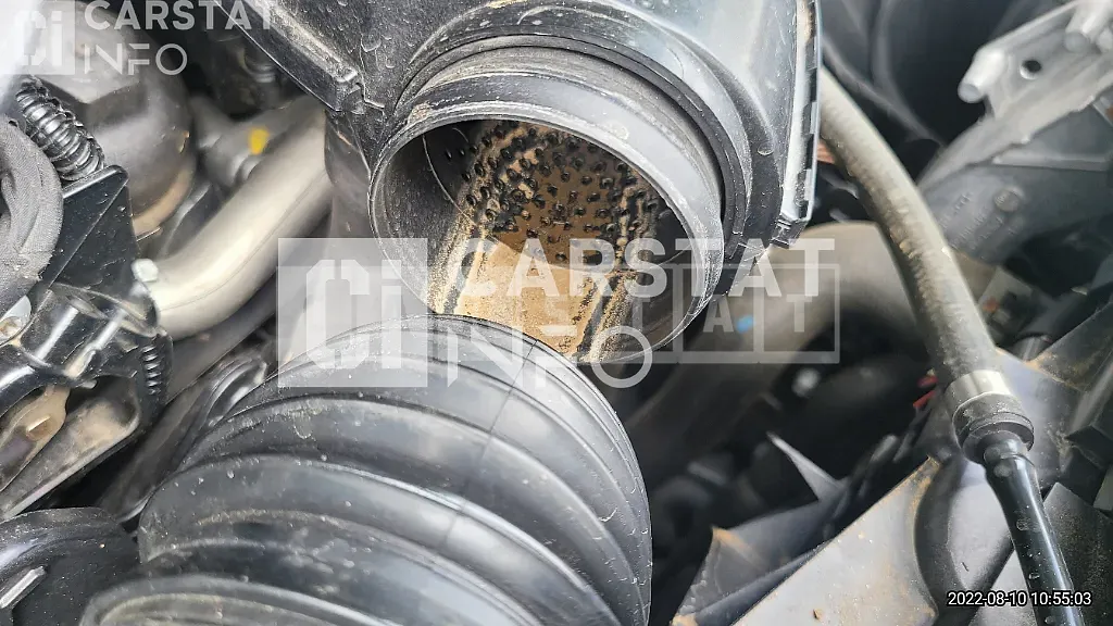 Photo 2 of 10: 2020 Mercedes-Benz Simmaryz-Benz E220 d 4Matic — Korean insurance auction