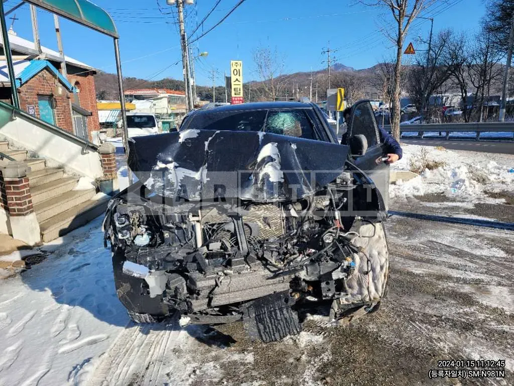 Photo 2 of 25: 2021 Kia Mojave, VIN KNAKN814DMA227422 — Korean insurance auction