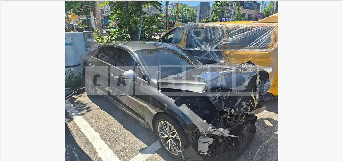 Photo 2 of 10: 2022 Kia K5 2.0 (Hybrid) — Korean insurance auction